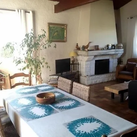 Prázdninový dům House Pierre Loti Jardin Privatif Dans Quartier Residentiel