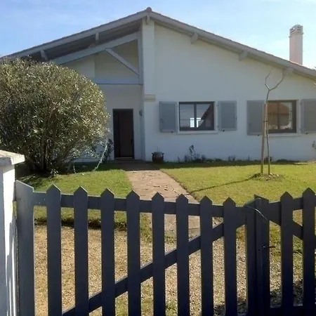 House Pierre Loti Jardin Privatif Dans Quartier Residentiel Prázdninový dům *
